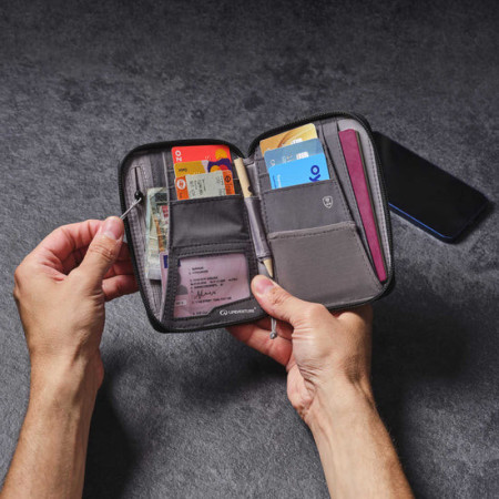 Funda para documentos LifeVenture Rfid Mini Travel Wallet