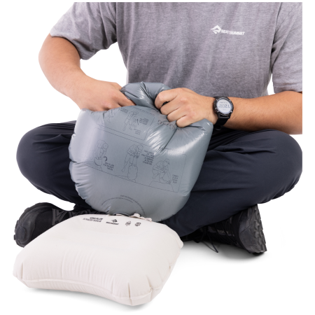 Almohada de viaje Sea to Summit Aeros Ultralight Pillow Regular