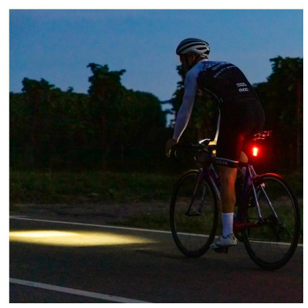 Luz delantera / trasera Sigma Aura 80 USB + Blaze