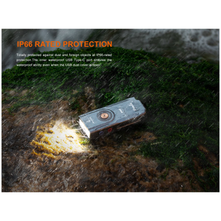 Linterna de bolsillo Fenix E06R