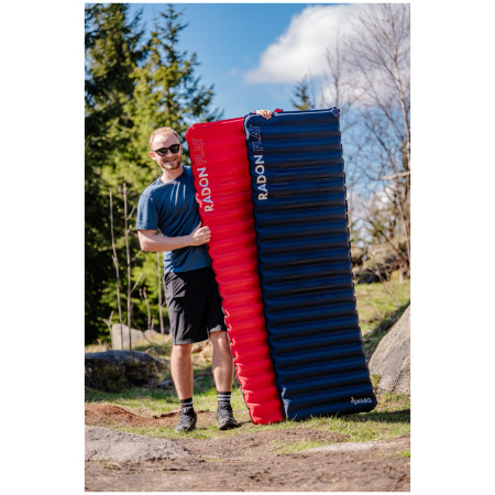 Colchoneta autohinchable Warg Radon Flat