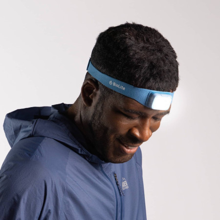 Linterna frontal BioLite Range 300