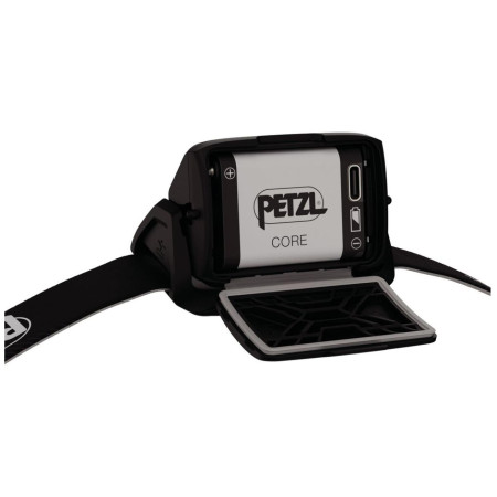 Linterna frontal Petzl Actik Core (2025)
