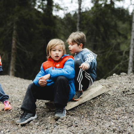 Calzado para niños Adidas Terrex AX4R Mid K