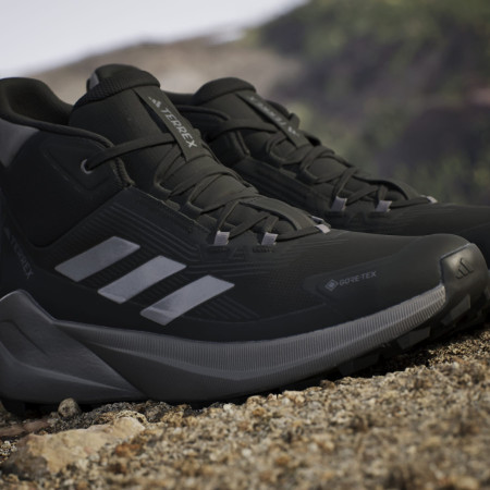 Calzado de hombre Adidas Terrex Trailmaker 2 Mid GTX