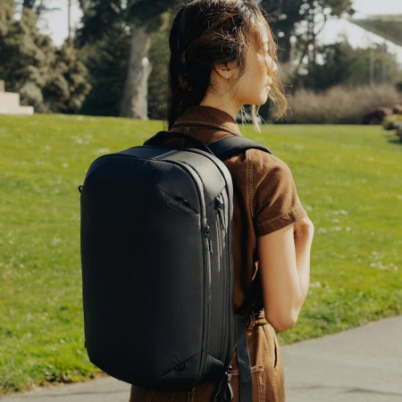 Mochila Peak Design Travel Backpack 20L