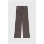 Talla: L / Color: gris oscuro