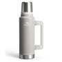 Color: gris