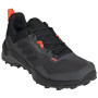 Calzado de hombre Adidas Terrex Ax4 negro/rojo GRESIX/SOLRED/CARBON