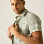 Camisa de hombre Regatta Anti-Insect Travel Light S/S Shirt